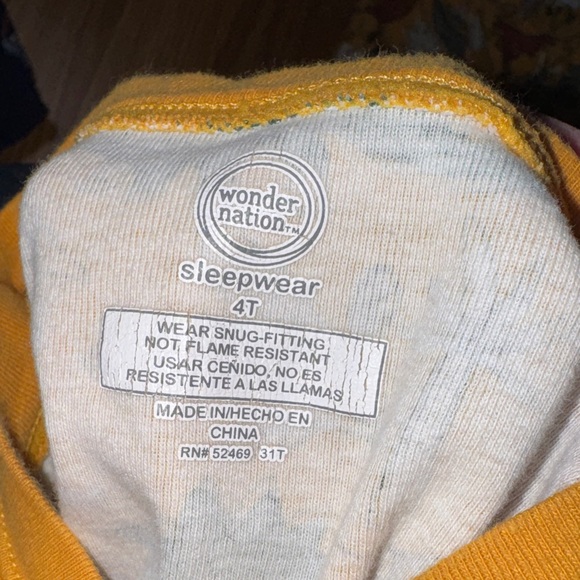 Boys 4T Assorted Kids Pajama Sets - Picture 4 of 5